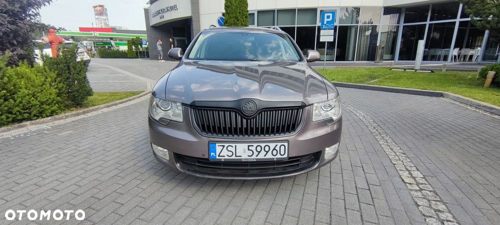 Skoda Superb 1.8 TSI Elegance DSG - 3
