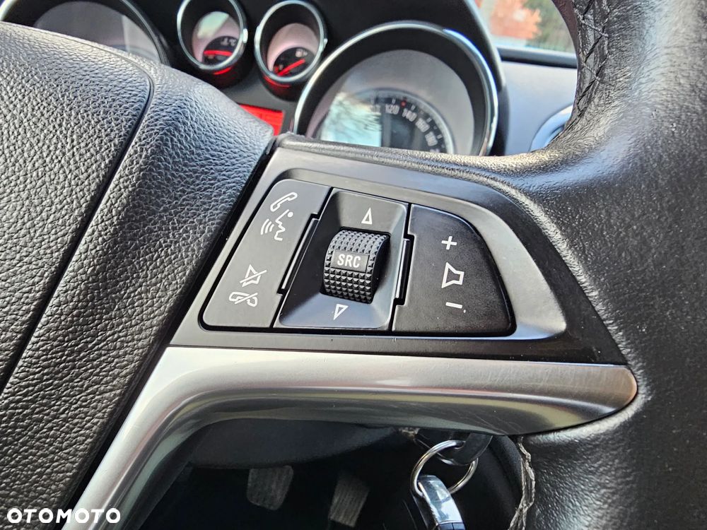 Opel Astra 1.6 CDTI Cosmo - 22