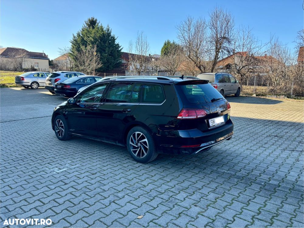Volkswagen Golf 2.0 TDI DSG Comfortline - 3