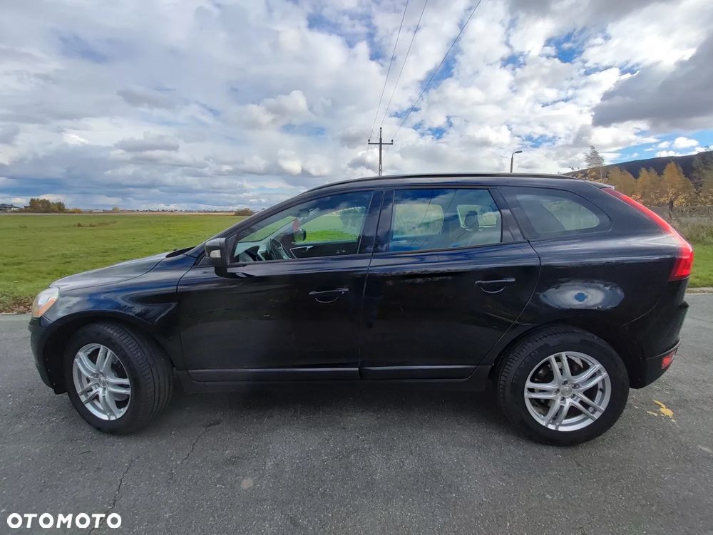 Volvo XC 60 D3 AWD Momentum - 3