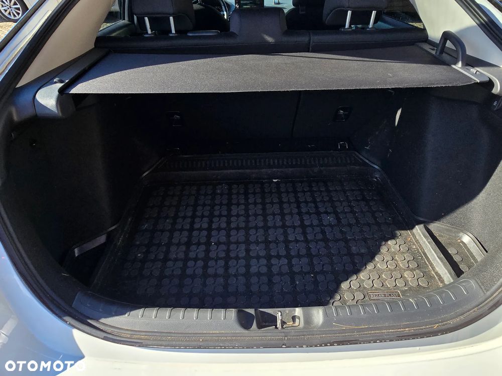 Honda Civic 2.0 i-MMD Elegance CVT - 15