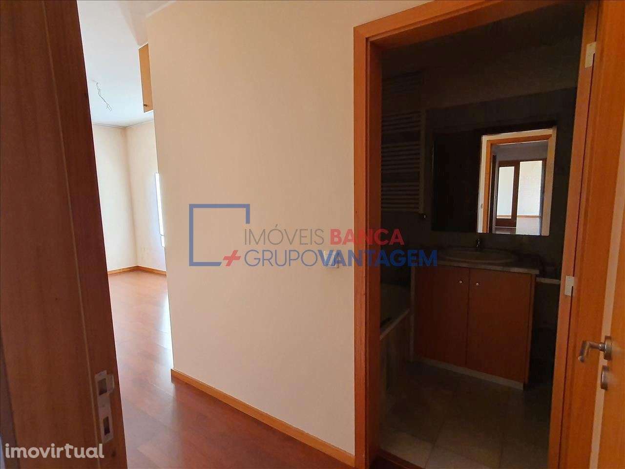 Apartamento, para venda, Vila Nova de Gaia - Oliveira do Douro - Grande imagem: 5/8