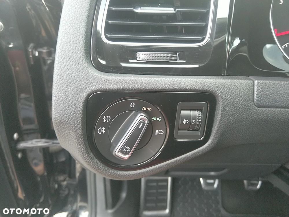 Volkswagen Golf 1.2 TSI BlueMotion Technology Allstar - 25