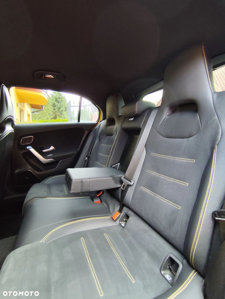 Mercedes-Benz Klasa A 45 S AMG 4-Matic 8G-DCT - 30