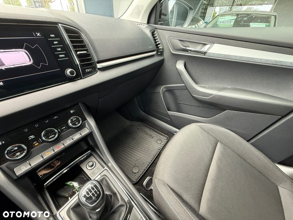 Skoda Karoq 2.0 TDI SCR 4x2 Ambition - 27