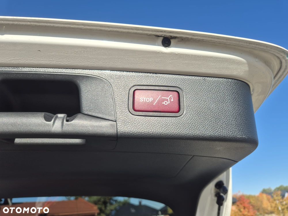Mercedes-Benz GLC 300 4-Matic - 21