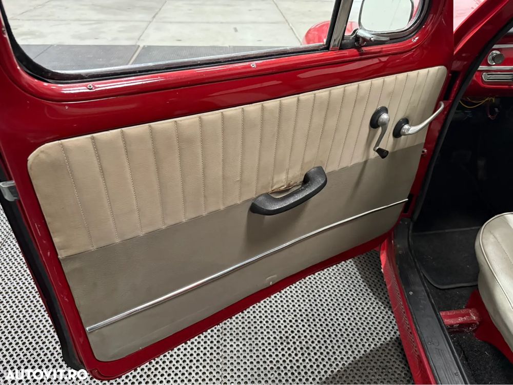 Volvo Amazon - 13