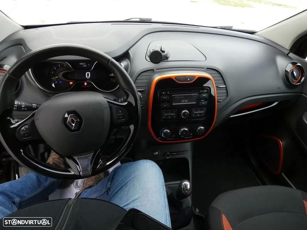 Renault Captur ENERGY dCi 90 S&S Luxe - 24