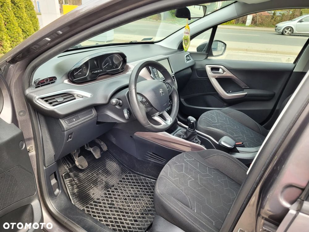 Peugeot 2008 1.2 VTi/Pure Tech Active - 14