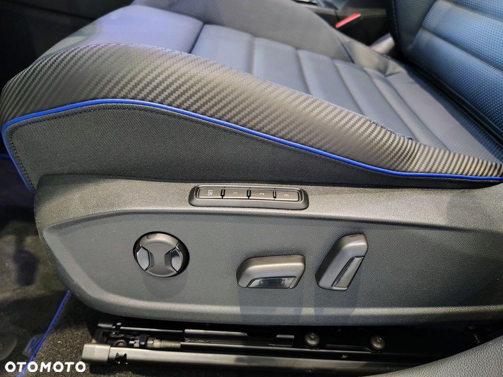 Volkswagen Golf Variant - 19