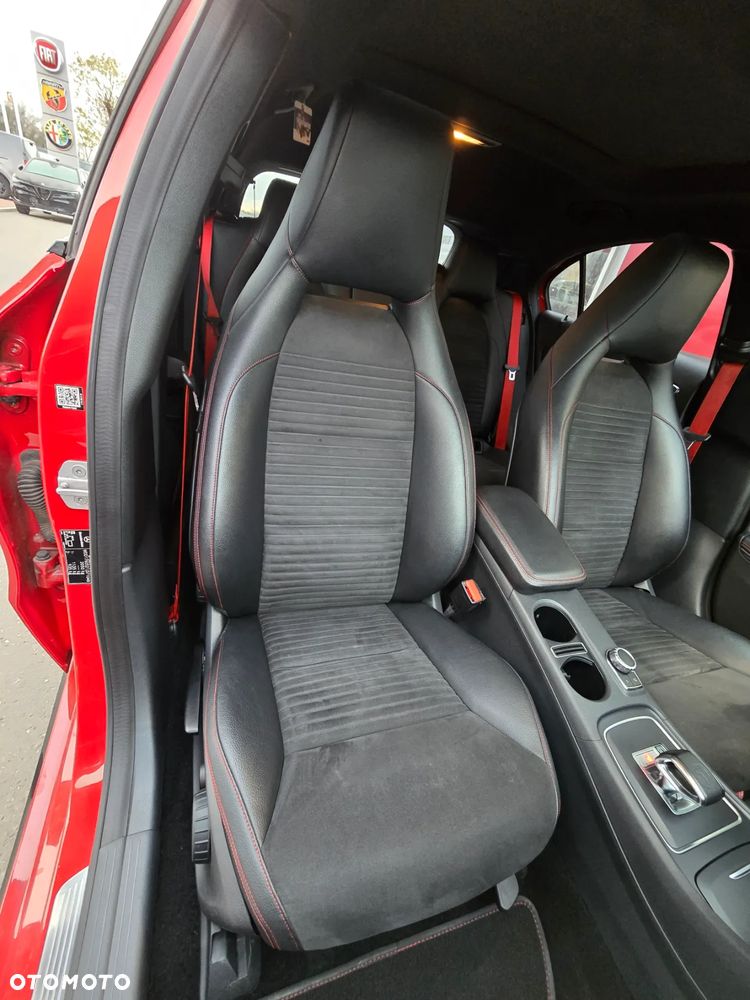 Mercedes-Benz Klasa A 45 AMG 4Matic AMG Speedshift 7G-DCT Edition 1 - 14