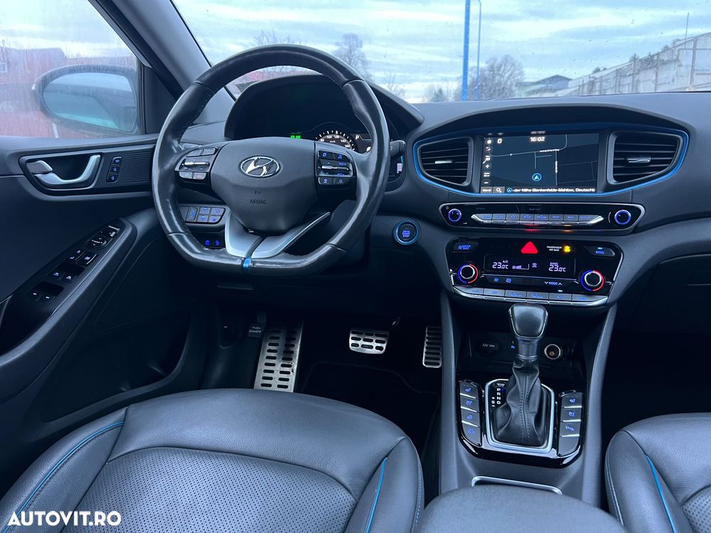 Hyundai IONIQ 1.6 GDI Premium - 11