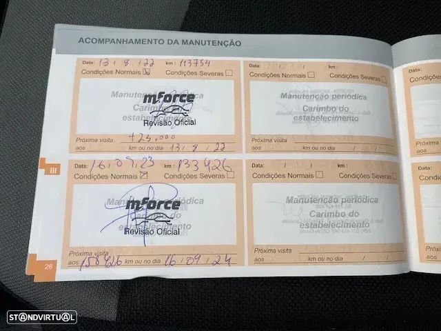 Citroën C4 Picasso 1.6 e-HDi Exclusive - 17