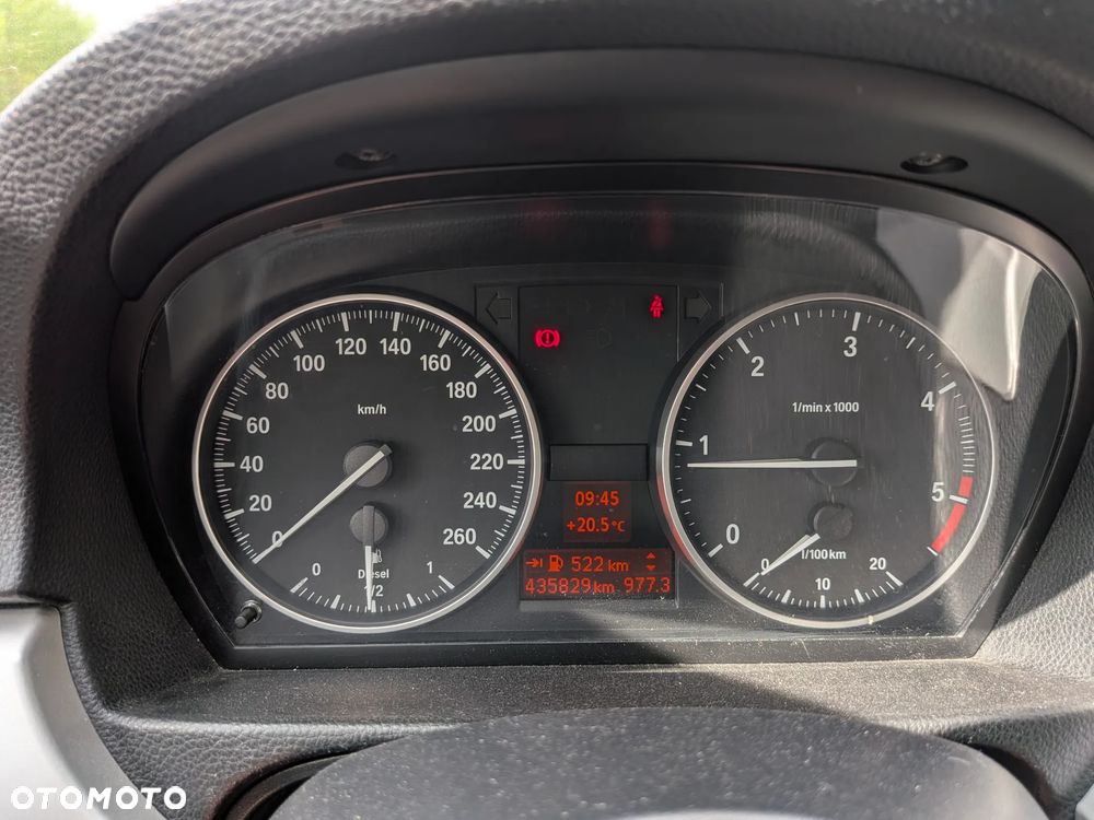 BMW Seria 3 318d DPF - 4