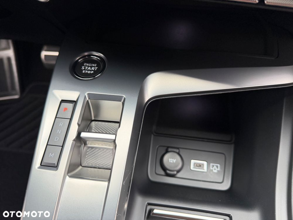Peugeot 308 BlueHDi 130 EAT8 Stop & Start GT Pack - 40