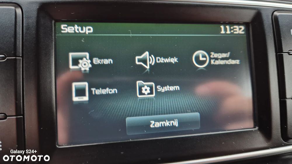 Kia Carens 1.7 CRDi 115 Dream Team Edition - 27