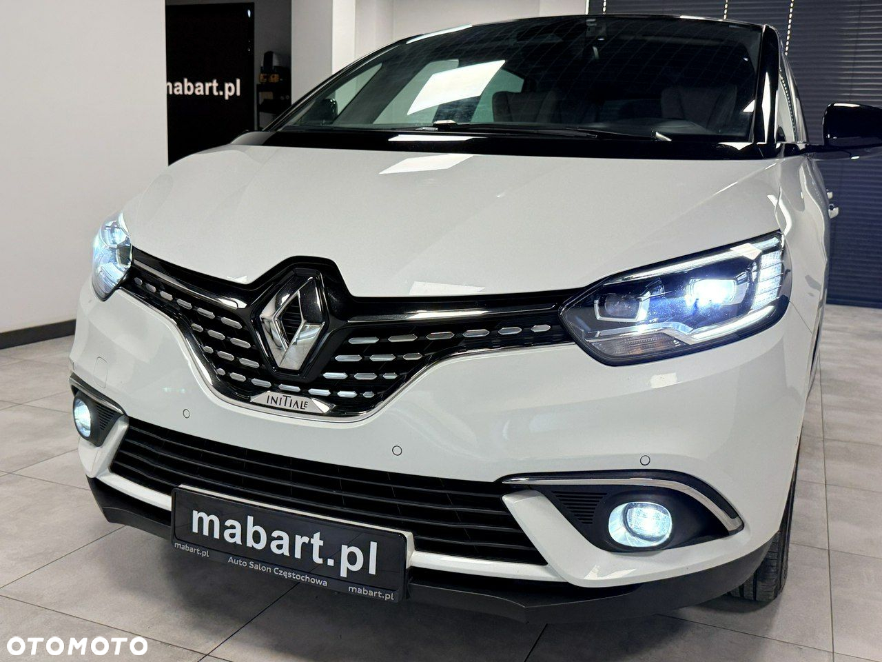 Renault Scenic ENERGY dCi 130 INITIALE PARIS - 10