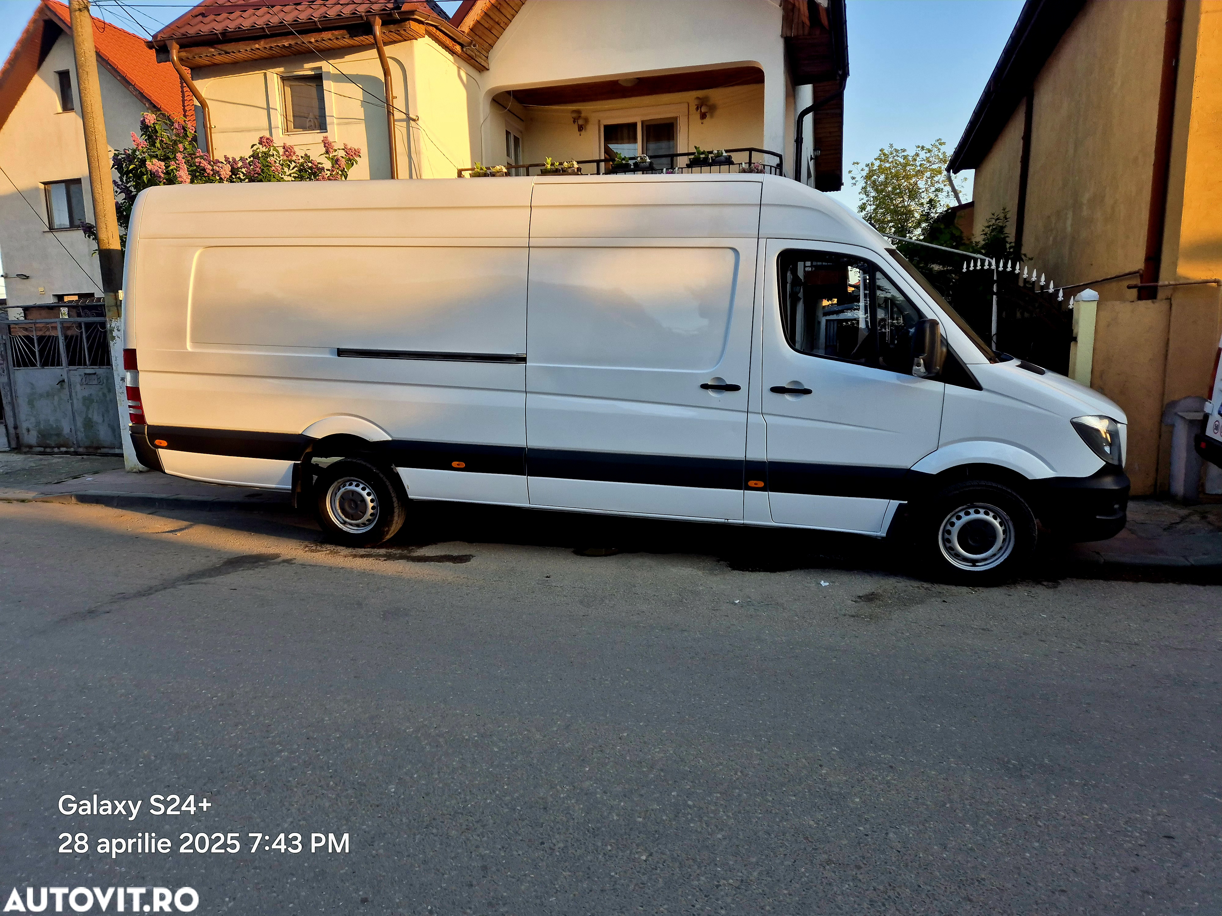 Mercedes-Benz Sprinter - 6