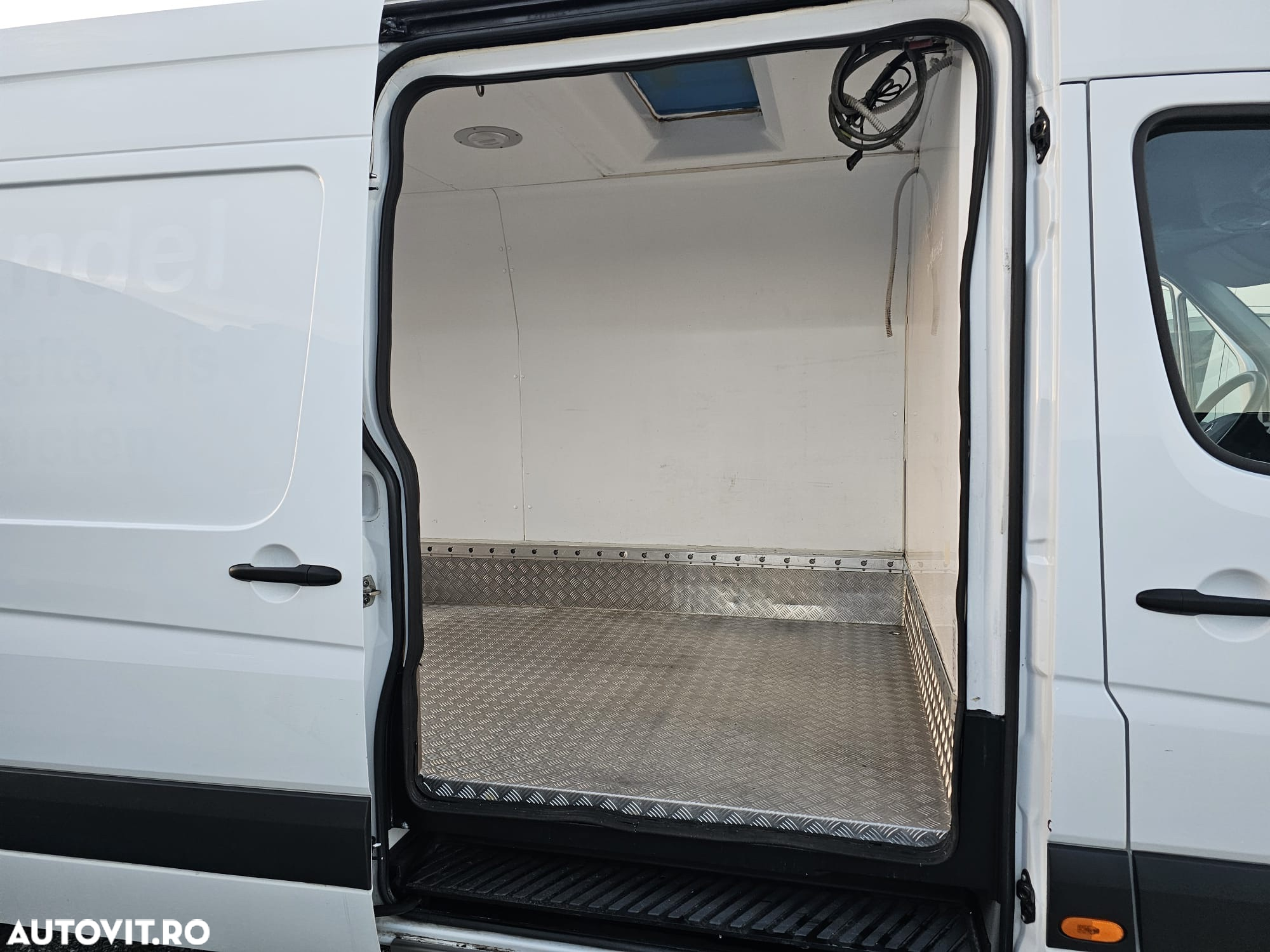 Mercedes-Benz Sprinter 316 CDI - IZOTERMA - Lane assist, distronic, senzori de unghi mort - 9
