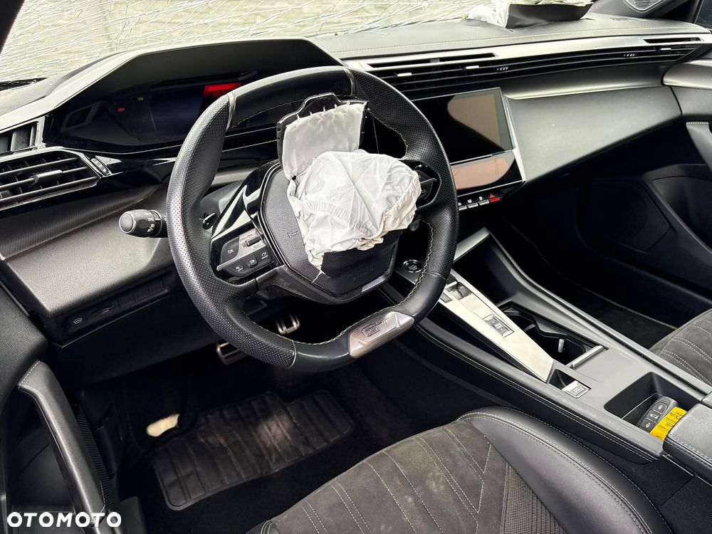 Peugeot 308 BlueHDi 130 EAT8 GT - 17