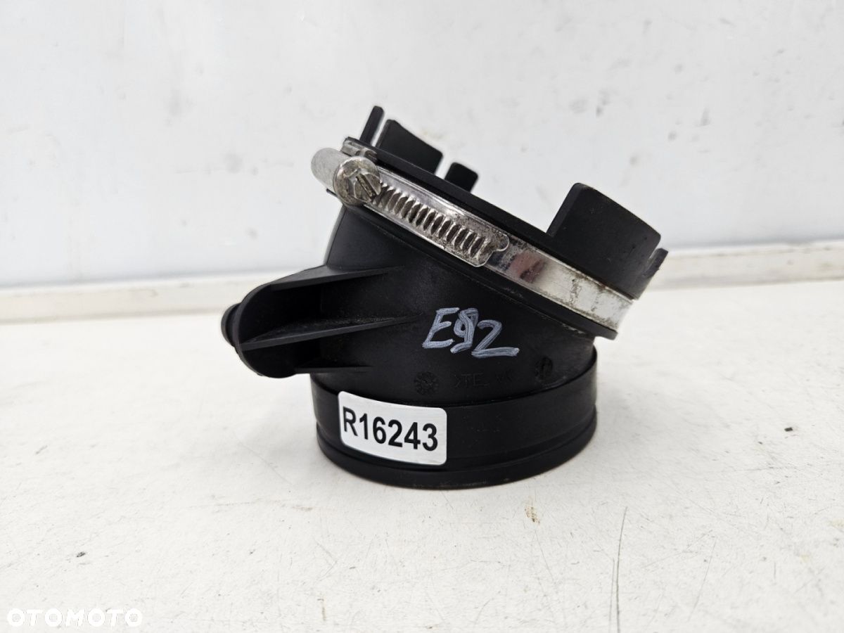 Rura BMW E81 E82 E87 E84 E90 E92 F25 N52 N53 2.5i 3.0i króciec łącznik dolotowy powietrza 7536002 - 1