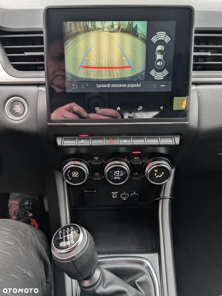 Renault Captur 1.0 TCe Zen - 11