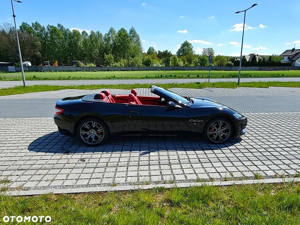 Maserati GranCabrio Sport - 28