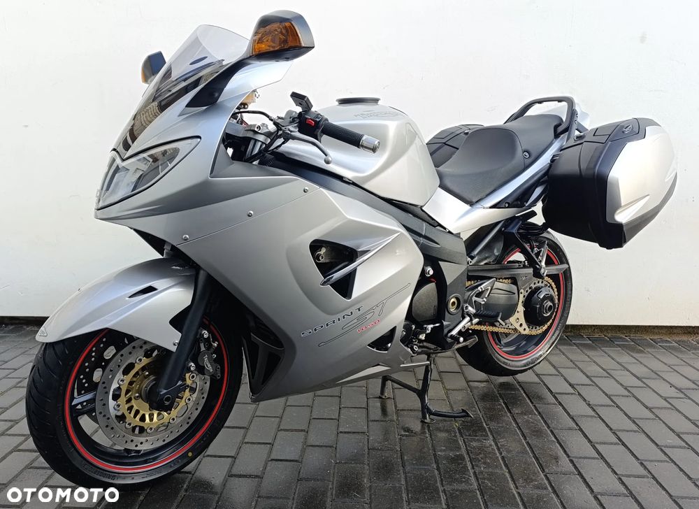Triumph Sprint - 2