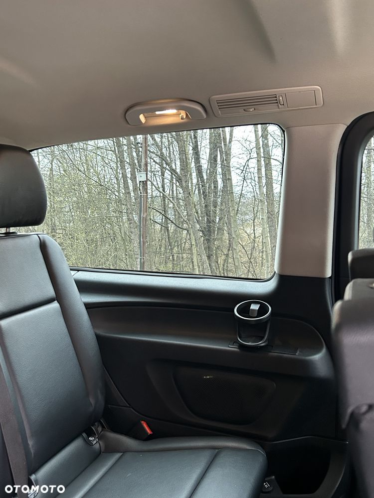 Mercedes-Benz Viano - 17