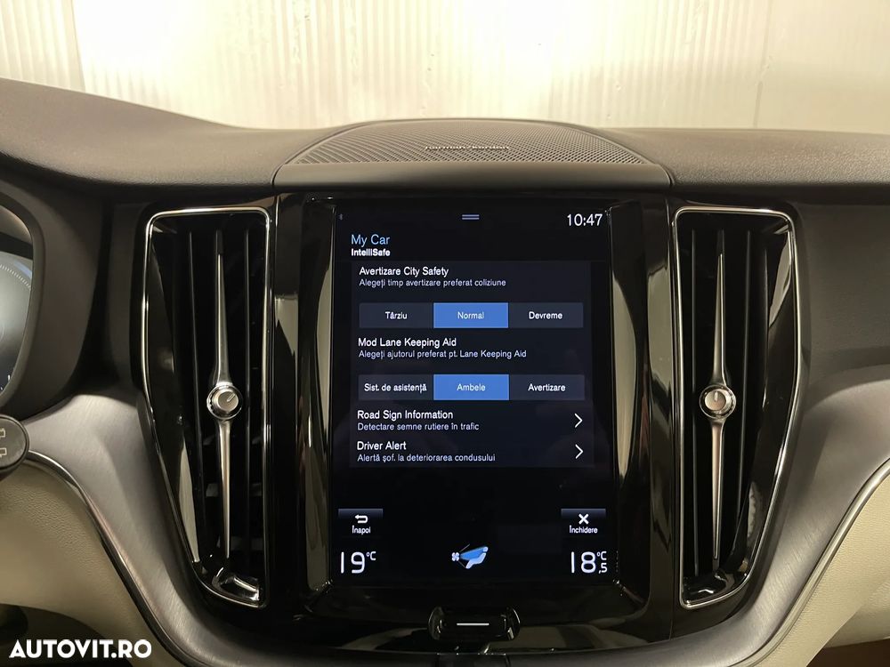 Volvo XC 60 T6 AWD Recharge Geartronic Inscription Expression - 20