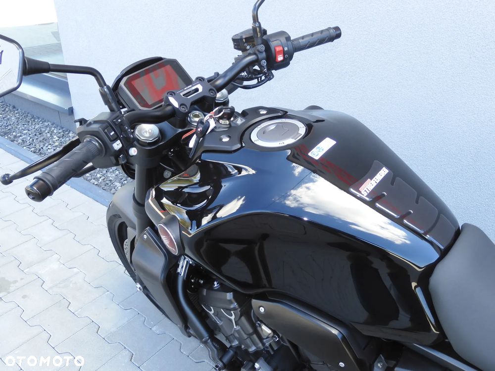 Honda CB - 37