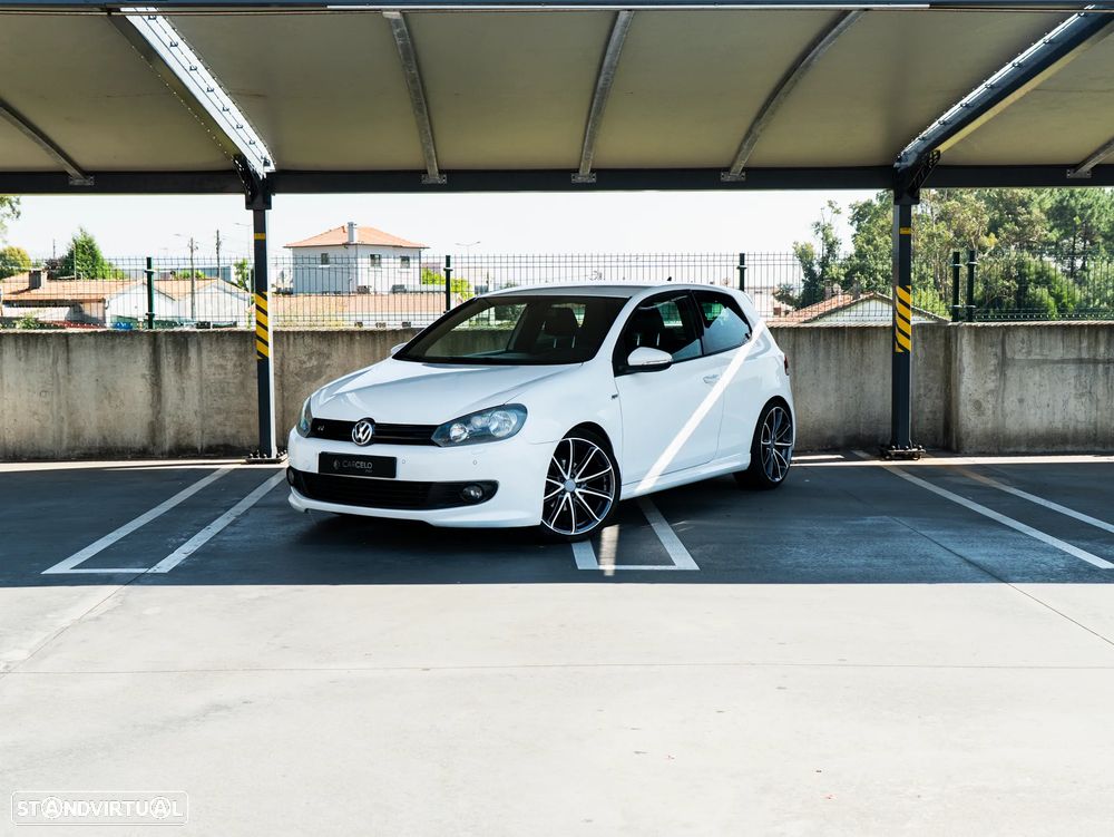 VW Golf 1.6 TDi Highline - 1
