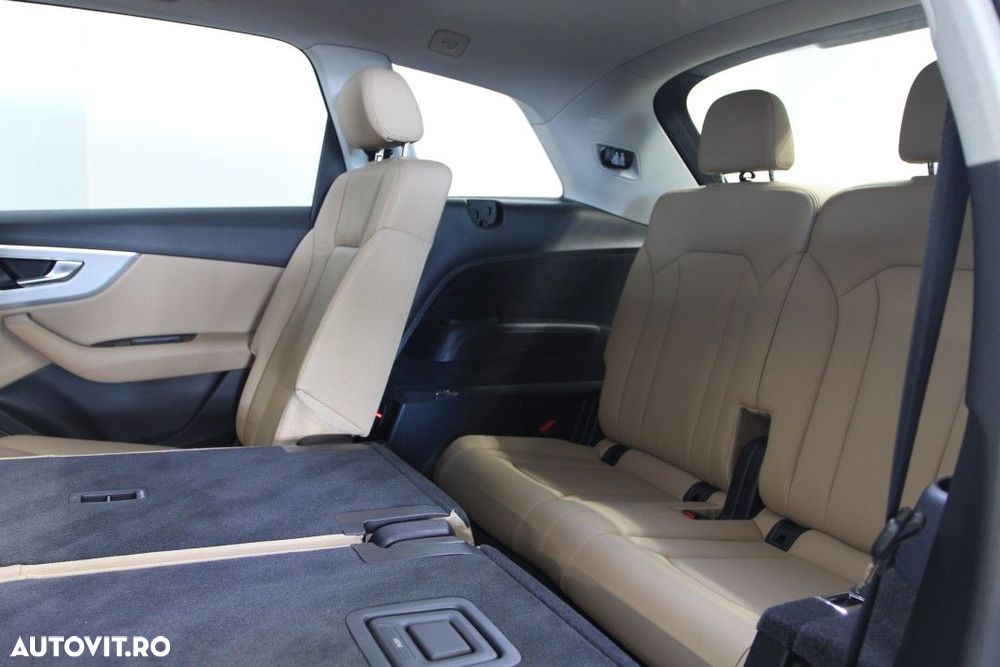 Audi Q7 3.0 55 TFSI quattro Tiptronic MHEV Basic - 6