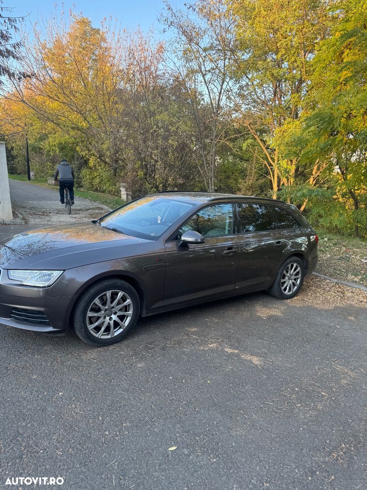 Audi A4 Avant 2.0 TDI S tronic - 2