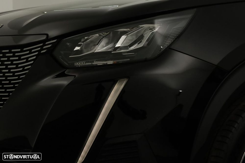 Peugeot 2008 1.2 PureTech Allure Pack EAT8 - 6