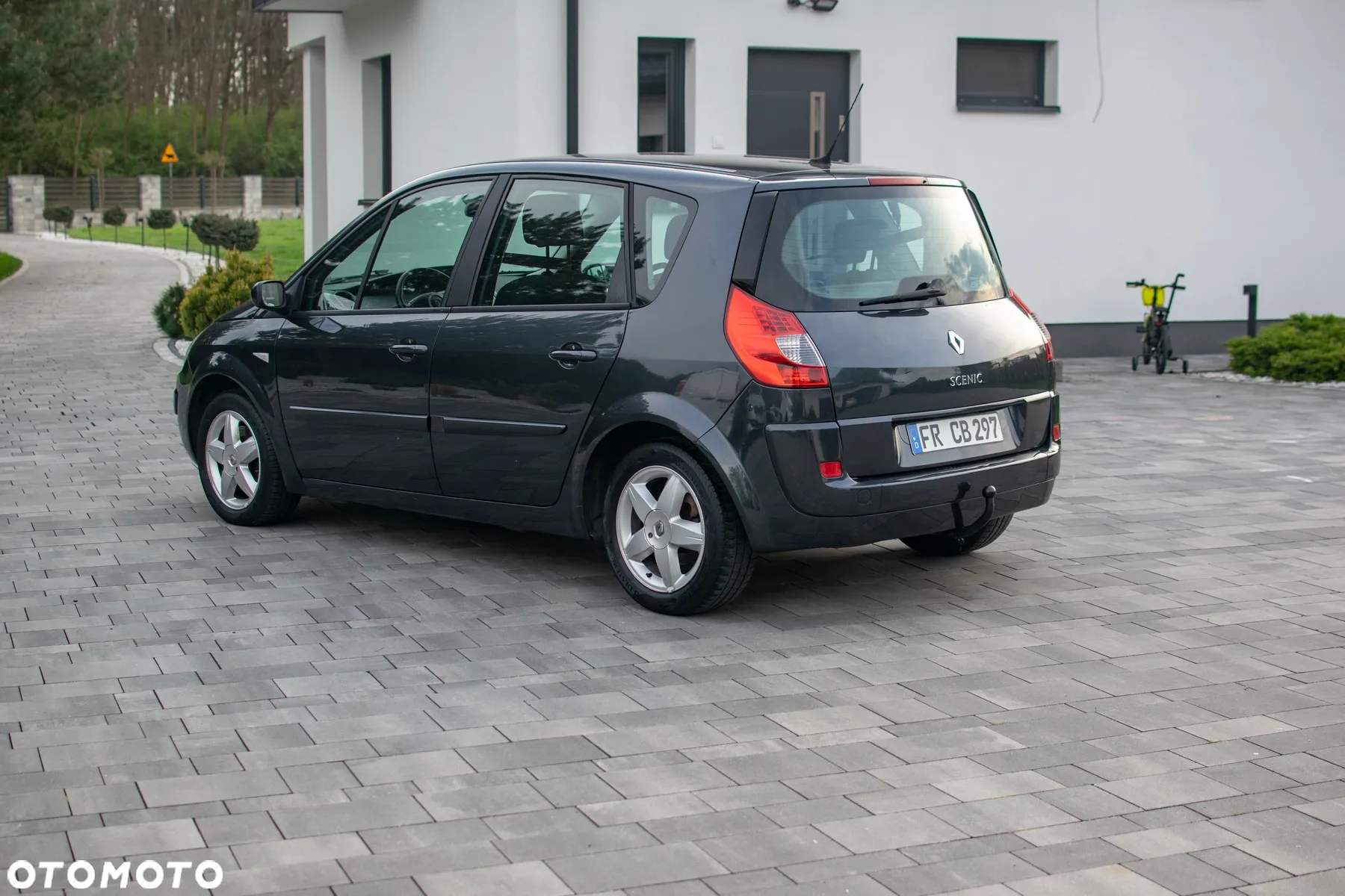 Renault Scenic - 24