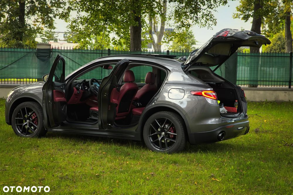 Alfa Romeo Stelvio 2019 photo 5