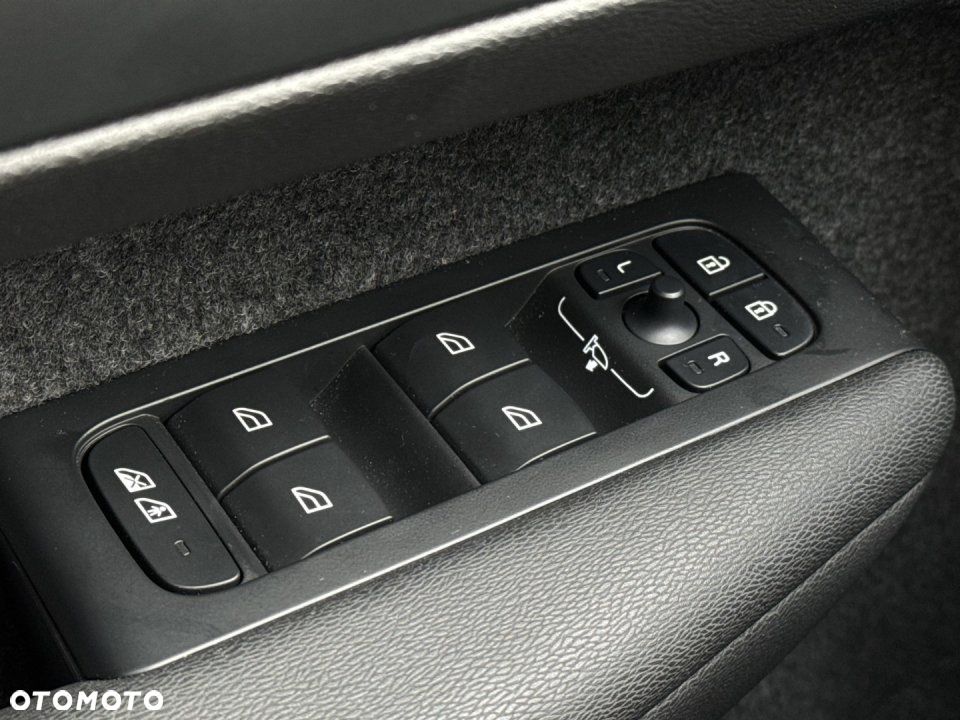 Volvo XC 40 - 19