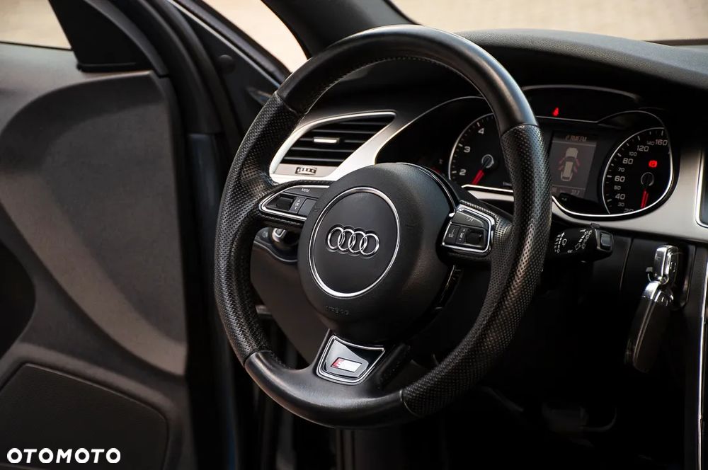 Audi A4 Avant 1.8 TFSI quattro S line Sportpaket - 32