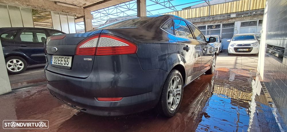 Ford Mondeo 1.8 TDCi 1st Edition - 12