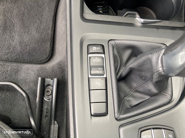 BMW X1 xDrive20d Advantage - 25