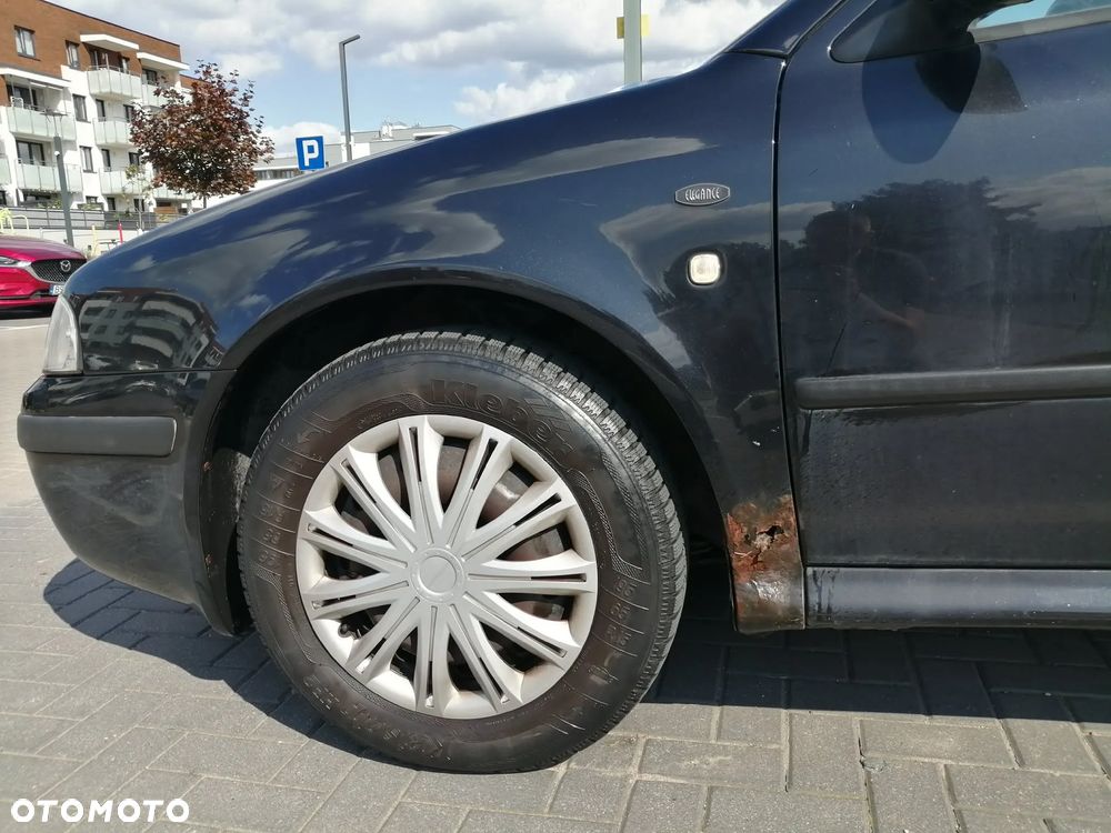 Skoda Octavia 1.8T Elegance - 6