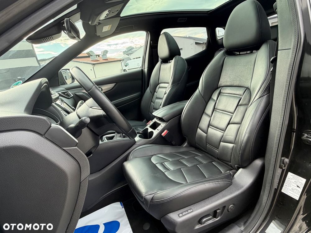 Nissan Qashqai 1.6 DIG-T Tekna+ - 4