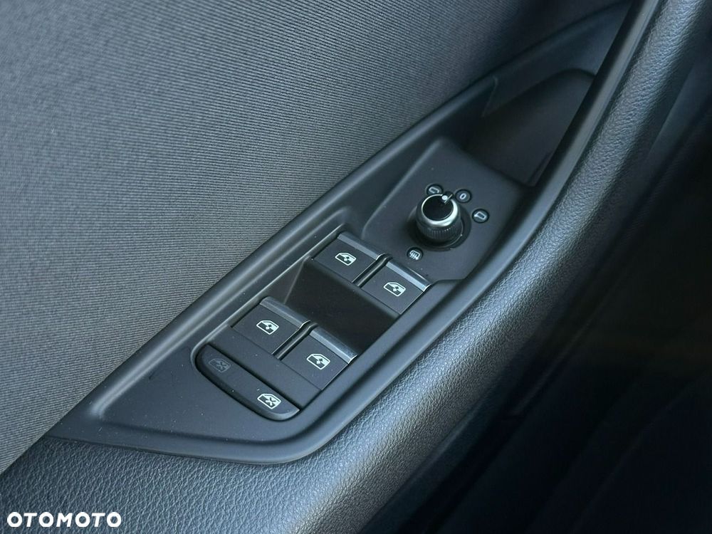 Audi A4 Avant - 25