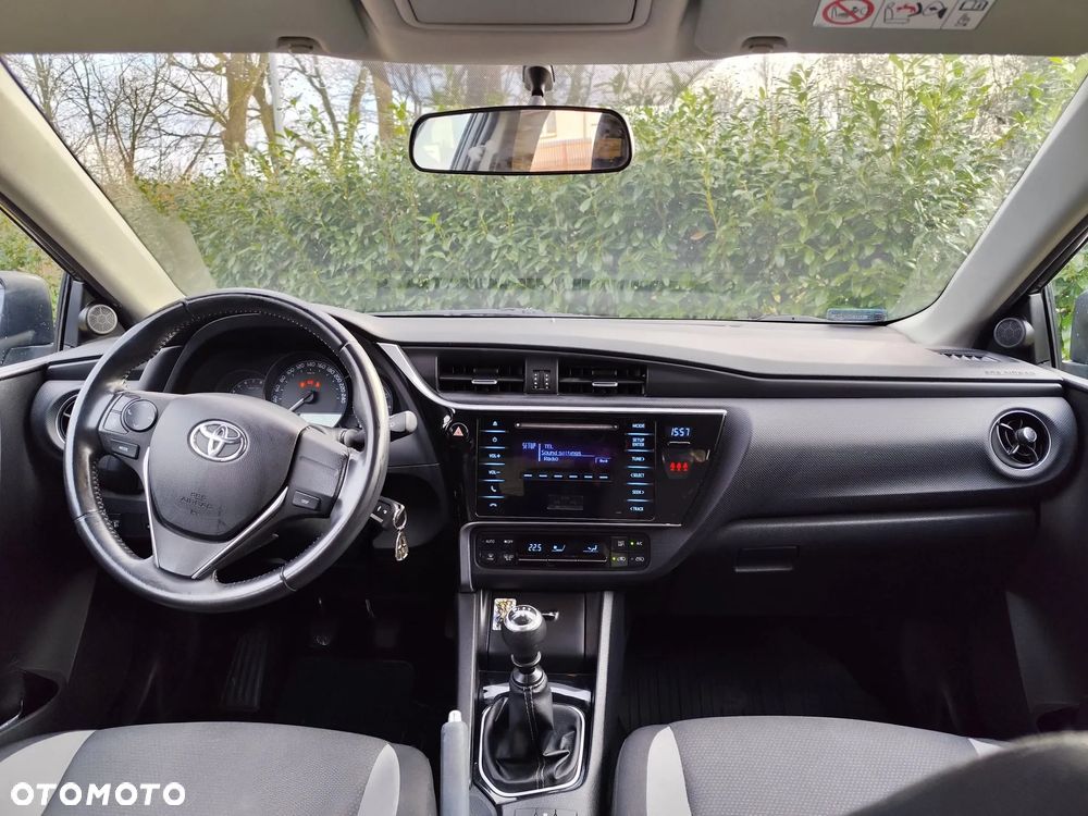 Toyota Auris 1.33 VVT-i Active - 3