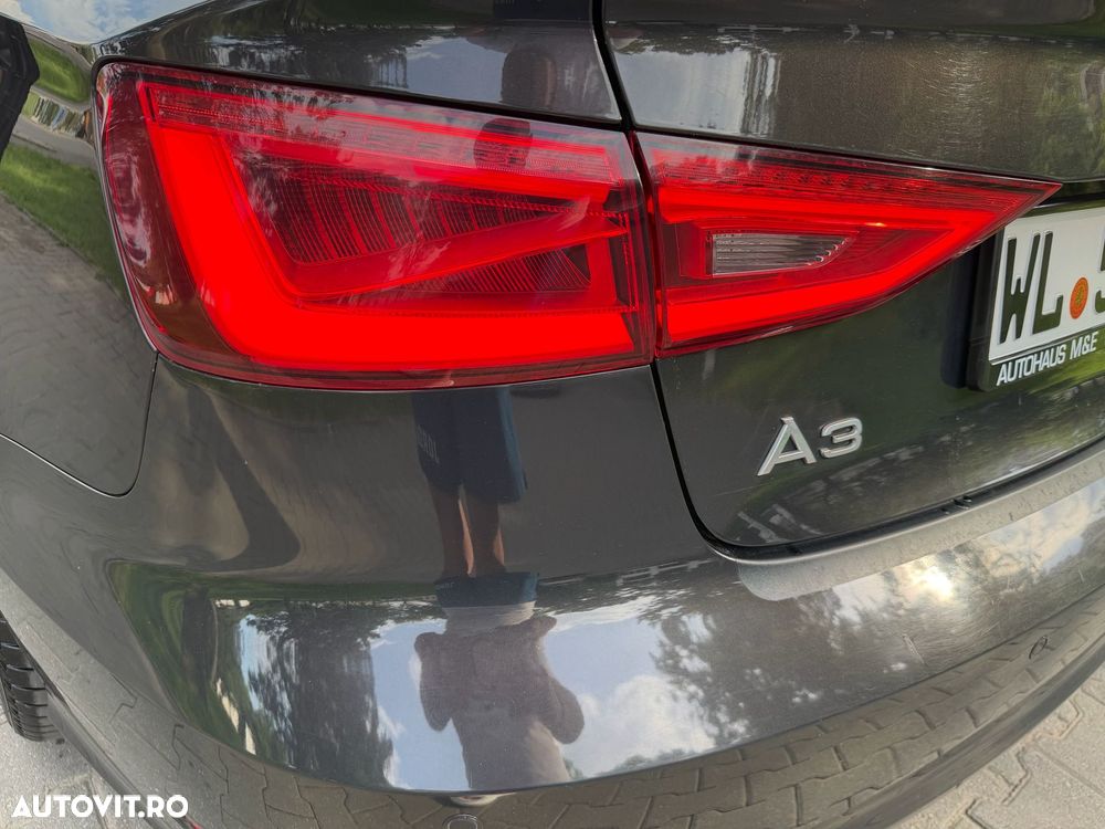 Audi A3 2.0 TDI Stronic Ambiente - 15