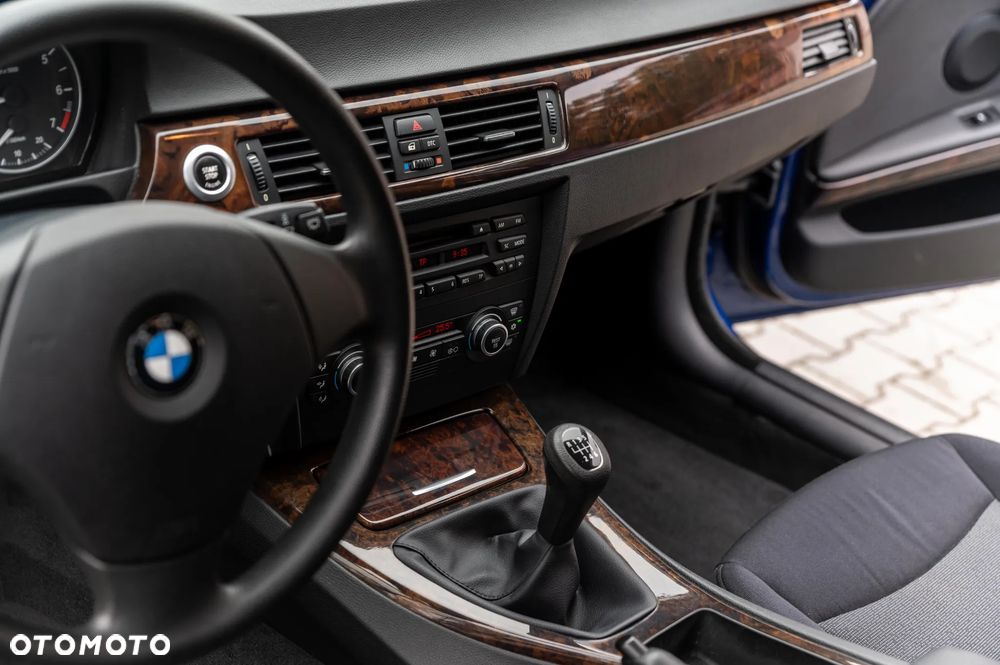 BMW Seria 3 ver-1-5-tsi-opf-fr - 34