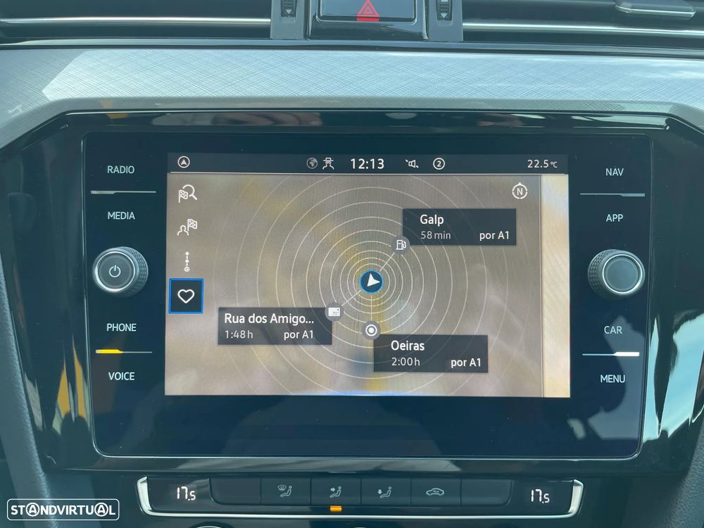 VW Passat Variant 2.0 TDi Business DSG - 21