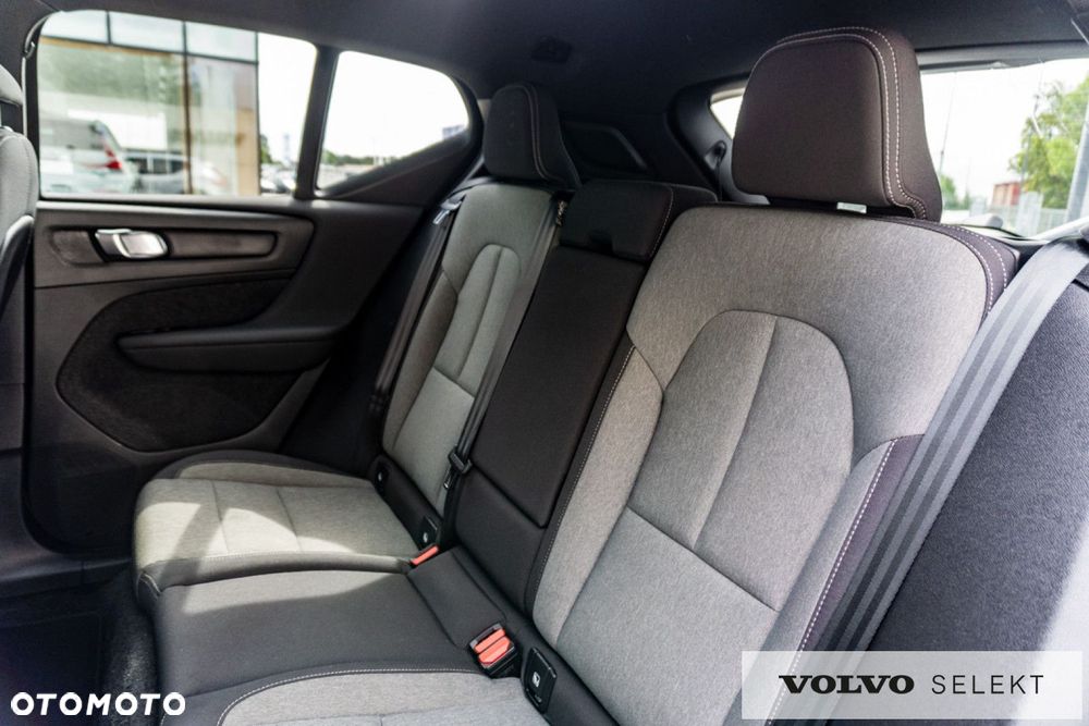 Volvo XC 40 - 12