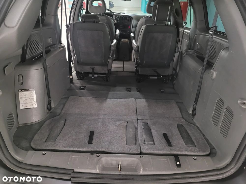 Chrysler Grand Voyager 2.8 CRD SE S&G - 12